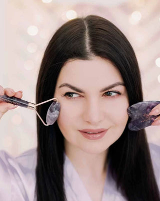 Масажор за лице от аметист камък на хармония, успокояване и релакс ролка Crystallove - 2