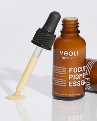 Серум против хиперпигментация на кожата с ниацинамид и витамин С Focus pigmentation essence Veoli Botanica - 2