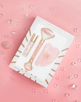 Ролка за лице + плоча gua sha + бутилка roll-on Розов кварц beauty set Crystallove - 2